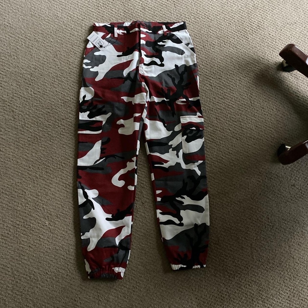 NWT Lupsona Red Camo Pants